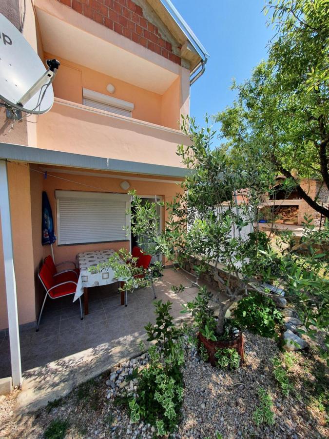 Apartments Dario Rovanjska Exterior foto